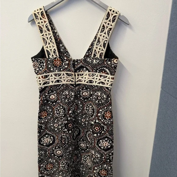 Trina Turk Black and Cream Dress - Picture 4 of 4